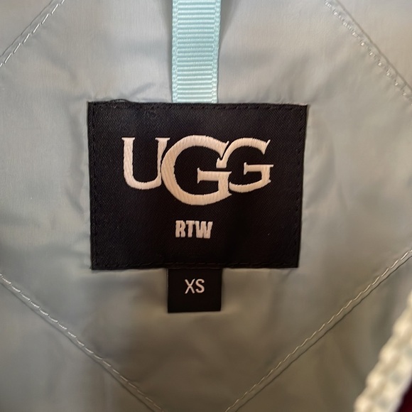 Brand New UGG Iggy Sherpa Half Zip Pullover Fleece Hooded Jacket Green Maroon - Picture 10 of 14